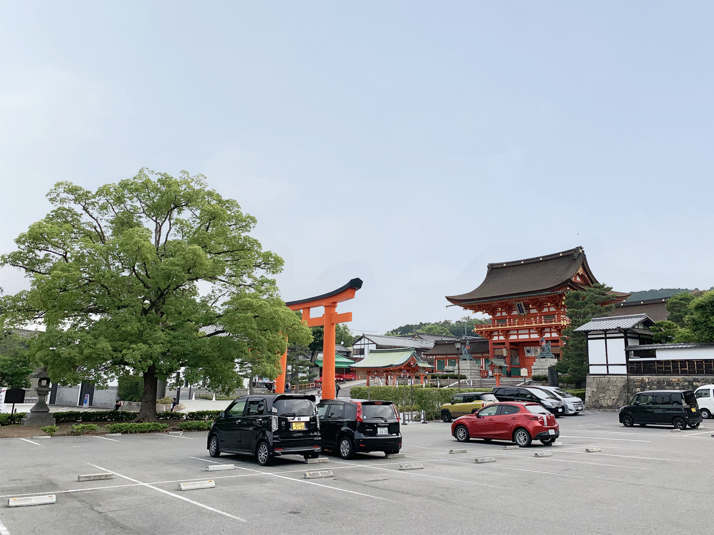 がら空きの駐車場